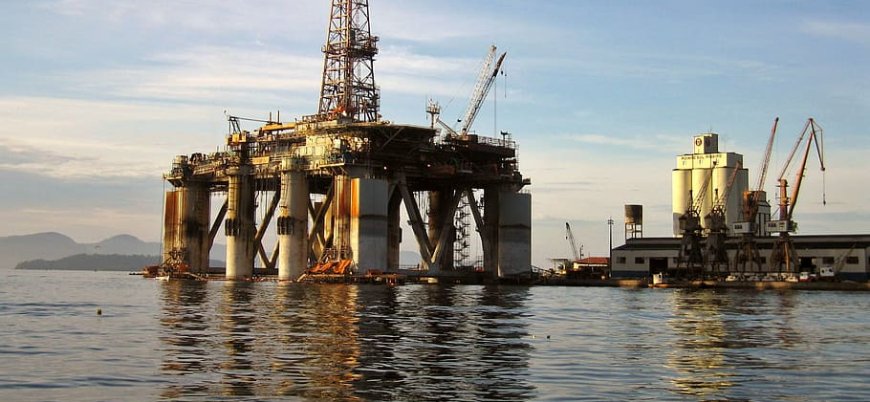 Mısır, Akdeniz'de büyük bir doğal gaz rezervi bulduğunu açıkladı