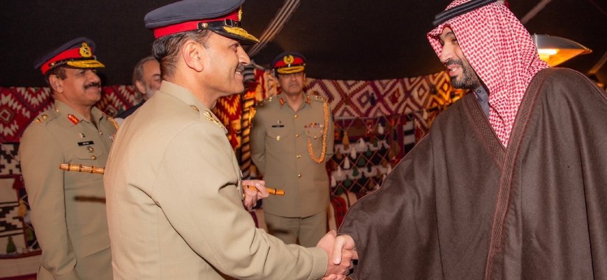 Pakistan Kara Kuvvetleri Komutanı, Suudi Arabistan'da