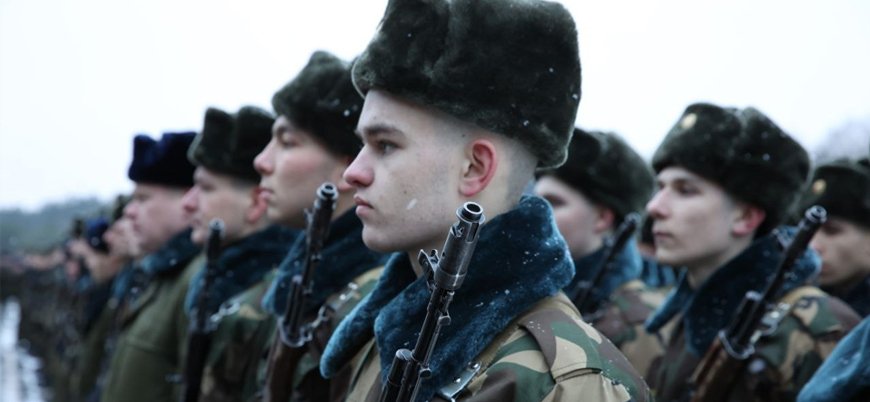 Belarus, 150 bin askerden oluşan kara ordusu kuruyor