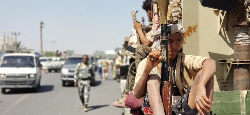 Yemen'de Husiler ordu güçlerine saldırdı: 10 ölü