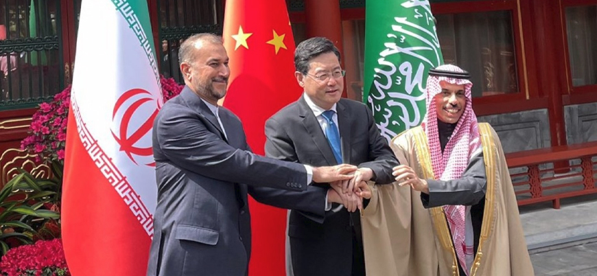 İran ve Suudi Arabistan Çin'de el sıkıştı