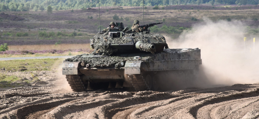 Danimarka ve Hollanda Ukrayna'ya Leopard tankı gönderecek