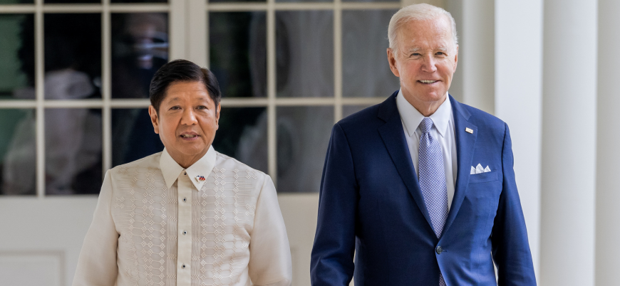 ABD Çin'e karşı Filipinler'e savaş gemisi ve uçağı verecek