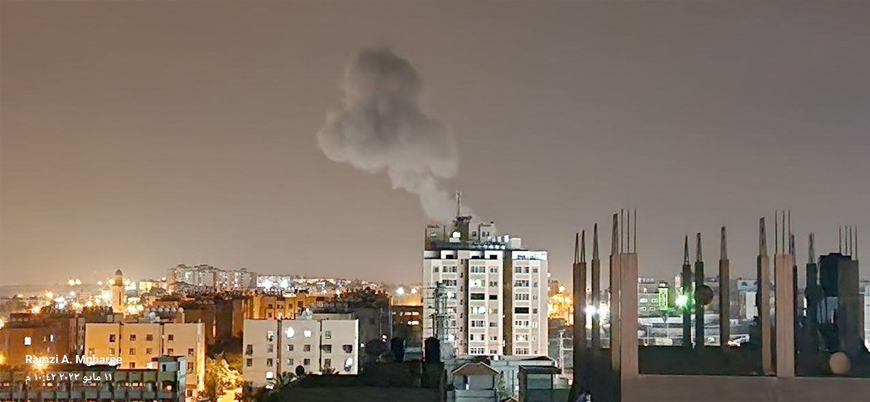 İsrail Gazze'ye bombardıman düzenledi