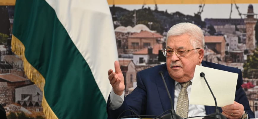 Filistinlilerin güvenini kazanmak isteyen Mahmud Abbas 8 valiyi görevden aldı