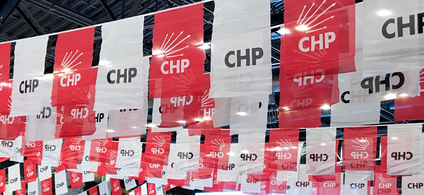 CHP'de İstanbul kongresini değişim yanlıları kazandı
