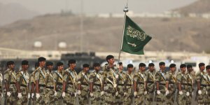 'Kalem ve kılıç ittifakı' sarsıldı: Suudi Arabistan'da iç savaş yaşanabilir!