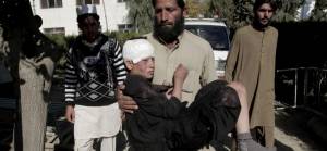 ABD Afganistan'da sivillerin bulunduğu aracı vurdu: 8'i çocuk 11 ölü