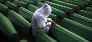 Bosna'nın halen kapanmayan yarası: Srebrenitsa Soykırımı