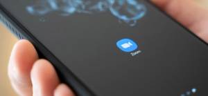 Zoom kullanıcı verilerini gizlice Facebook ile paylaşıyor