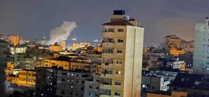 İsrail Gazze'de Hamas'a yönelik hava saldırılarını sürdürüyor