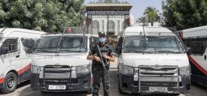 Tunus'ta cumhurbaşkanını eleştiren milletvekilleri tutuklanıyor