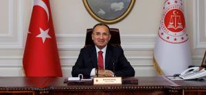 Bekir Bozdağ: Finlandiya ve İsveç teröristleri iade etmedi