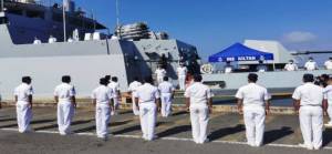 Hindistan'ın eski donanma personelleri Katar'da gözaltına alındı