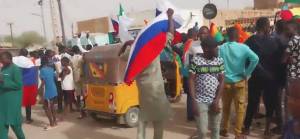 Nijer'de cunta destekçileri sokaklara indi